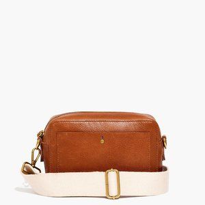 Madewell The Transport Camera Bag in English Saddle